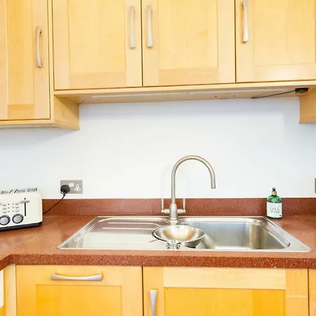 Apartament Elegant Period Clifton Balcony - Simplycheckin