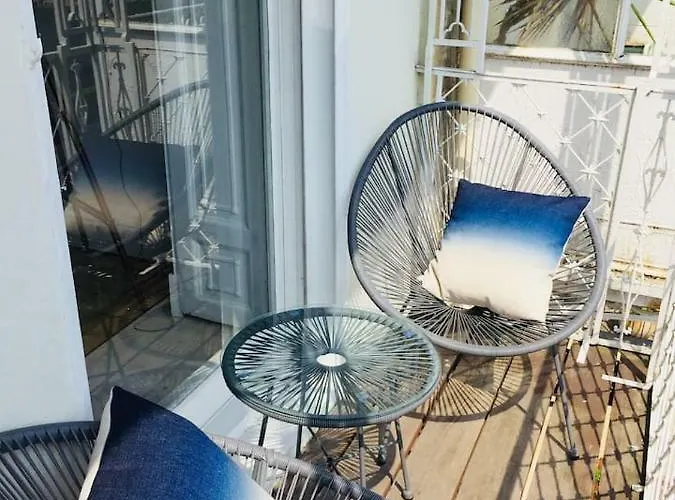 Elegant Period Clifton Balcony - Simplycheckin شقة *