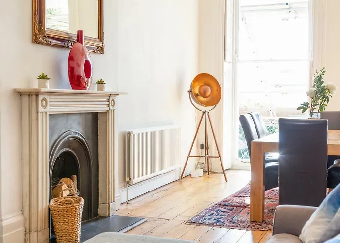 Appartement Elegant Period Clifton Balcony - Simplycheckin Bristol