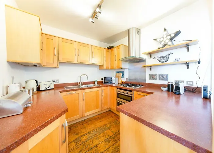 Elegant Period Clifton Balcony - Simplycheckin Appartement *