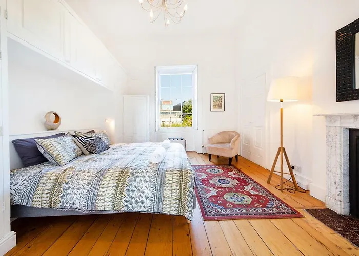 Appartement Elegant Period Clifton Balcony - Simplycheckin